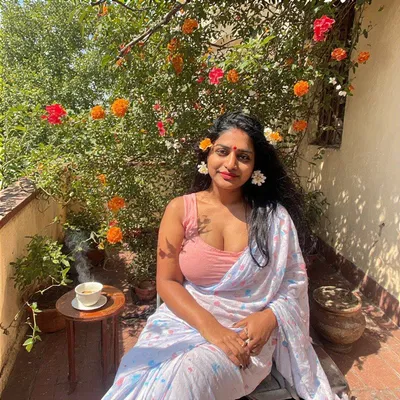 Rekha: Milf Neighbor Aunty 