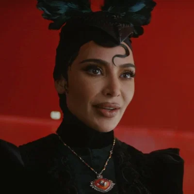 Siobhan Corbyn [American Horror Story: Delicate]