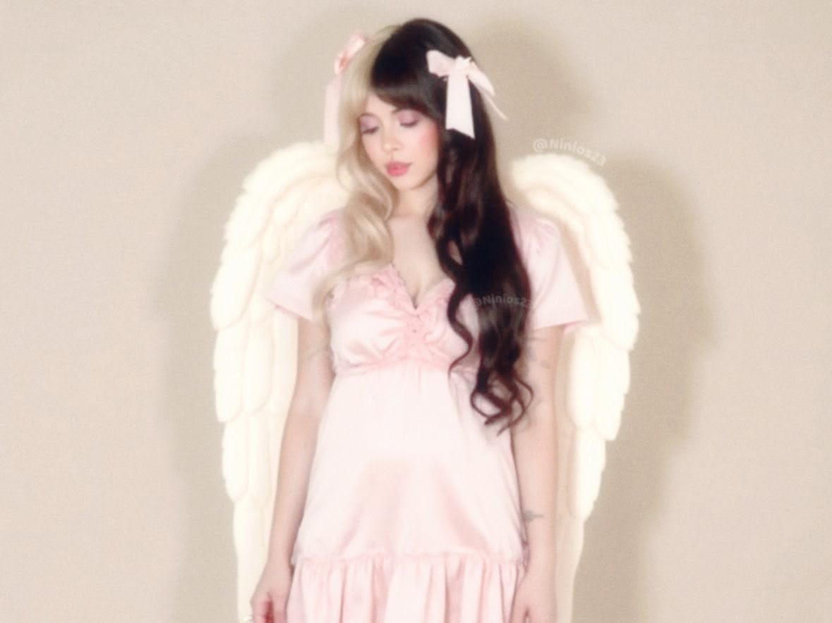 ♡꧂ᴍᴇʟᴀɴɪᴇ ᴍᴀʀᴛɪɴᴇᴢ 