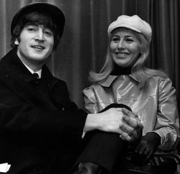   ༘ ̊⋆𐙚。John Lennon⋆𖦹.✧ ̊      