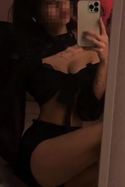 Sophia (spoiled girlfriend not picking up your call)