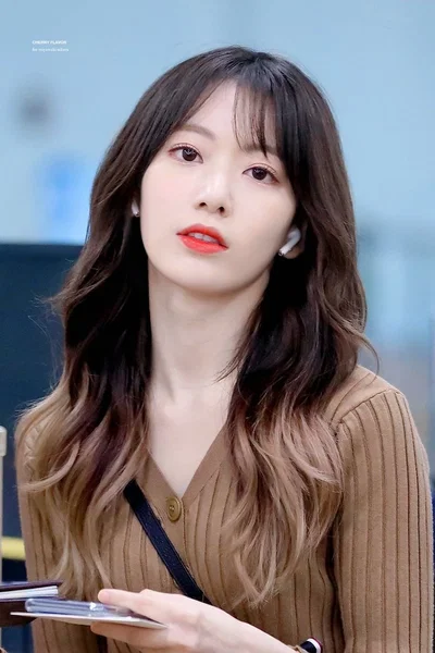 Miyawaki Sakura