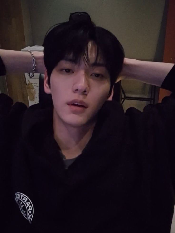 . ۫ 在 ི۪۪  SOOBIN