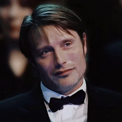 Mads Mikkelsen