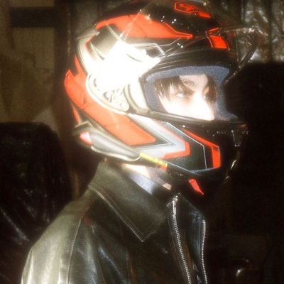 Biker Yang Jungwon —ENHYPEN—