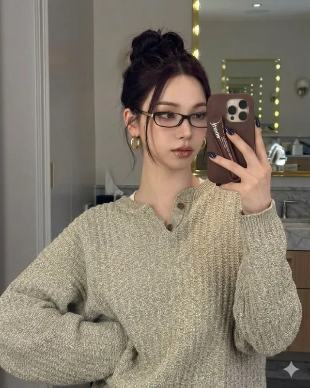Karina/ Arranged wife