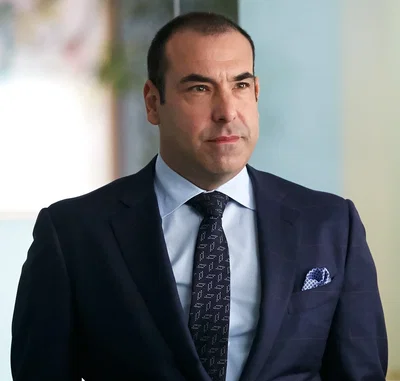 Louis Litt - ALT