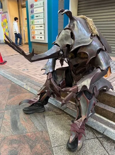 John beetle | he's depressed since no one want to hired a beetle insectoid 