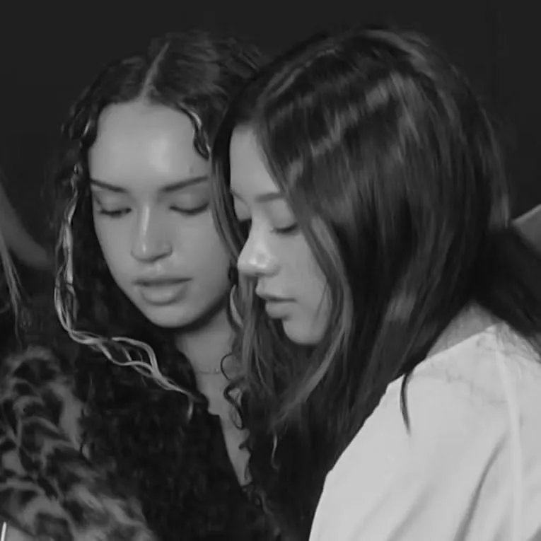 ⋆。°✩ daniela and megan