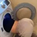 Bestie stuck in washingmasgine 