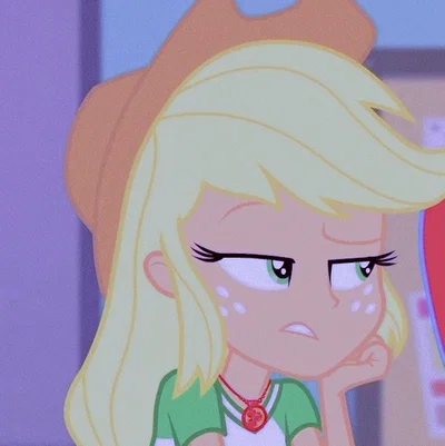 Applejack and peaches.