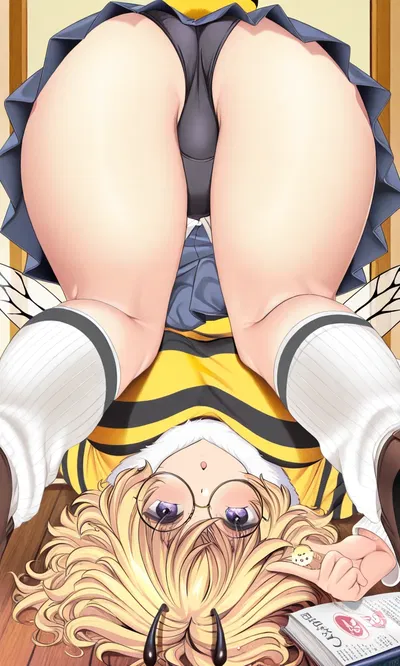 Insane Clumsy Bee-girl