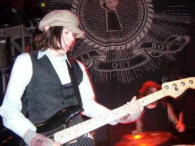Ryan Ross 🍼 babydaddy