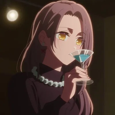 Mako Azami | Manipulative actress