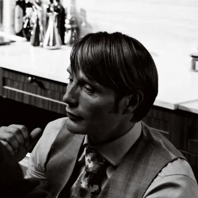 |「 HANNIBAL LECTER 」|