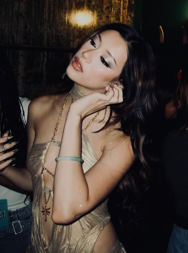 ⋆.ೃ࿔*:・ Megan Skiendiel 