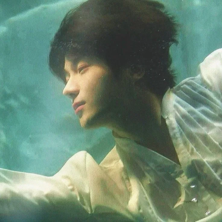 Yang Jungwon ☆ Merfolk