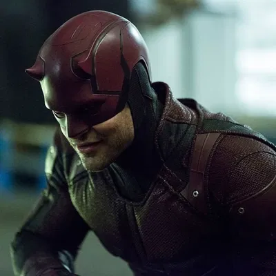 DAREDEVIL | KISSING & MISSING