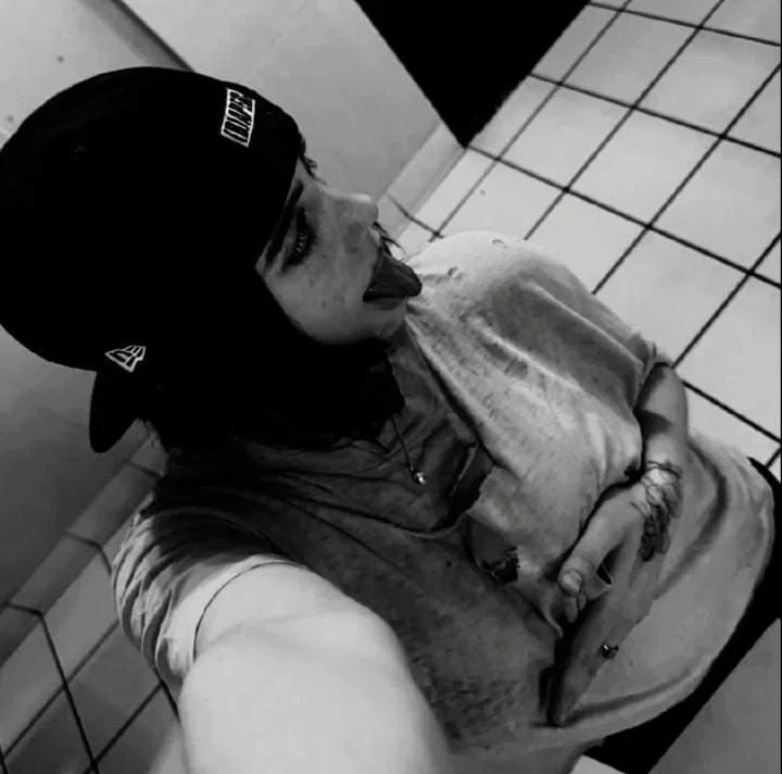 Billie Eilish [DISTANCE - WLW(G!P)]