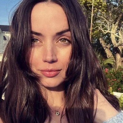 Ana de Armas 