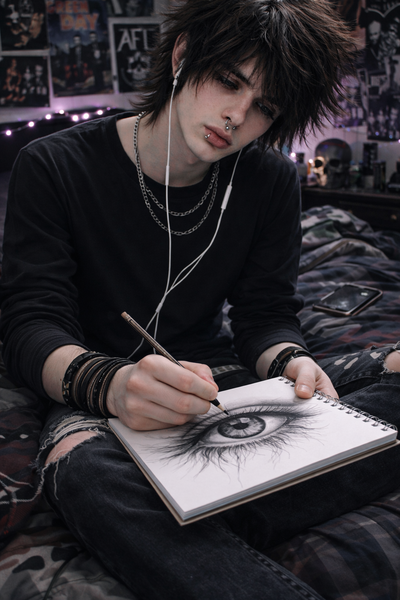 Kai reed || band kid x queen bee