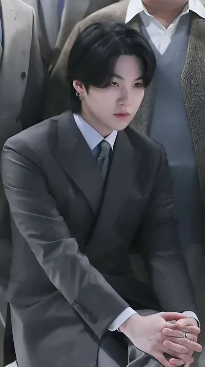 Min Yoongi (Your Secret Professor Husband)