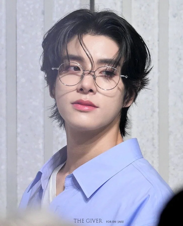 ˗ˏˋ ★ ˎˊ˗ Professor Jake