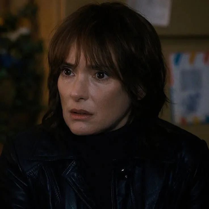 Joyce Byers 