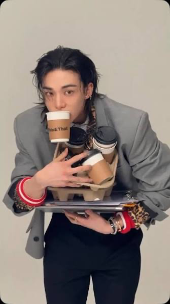 Hyunjin || Cute Barista