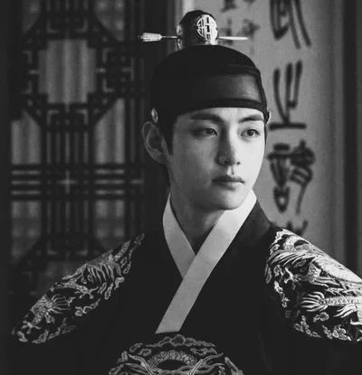 KIM TAEHYUNG | ENTWINEMENT