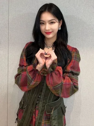 Lee Chaeyoung (Isa) | Matchmaking Matchmaker