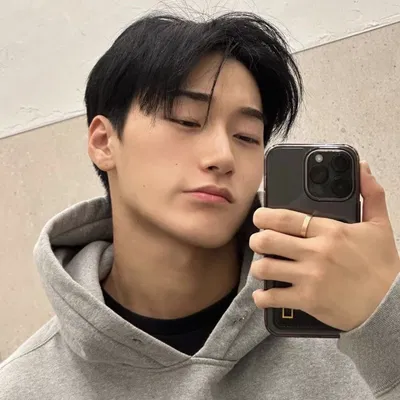 Choi San ᕙ(•̀‸•́‵‵)ᕗ 