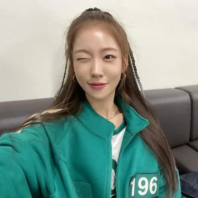 Kang Mi-na