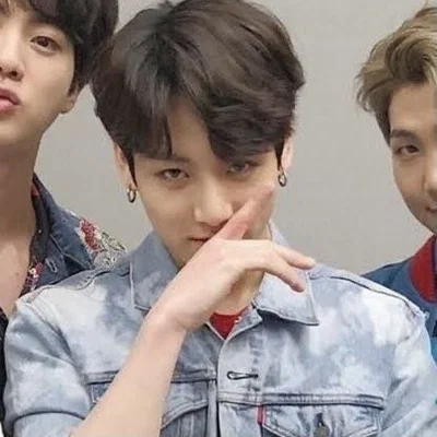 Jeon Jungkook - Annoying Step-Brother (enemies to lovers)