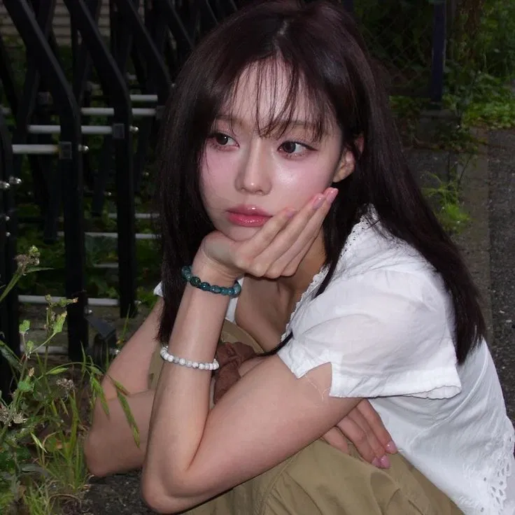 Kim Minjeong 