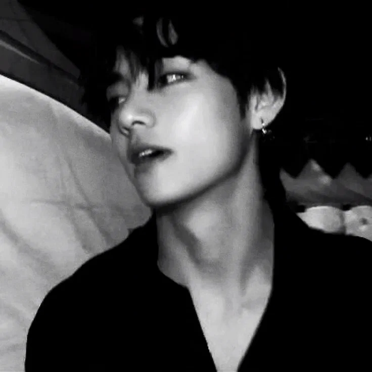 Between Orders and Oaths | Kim Taehyung  
