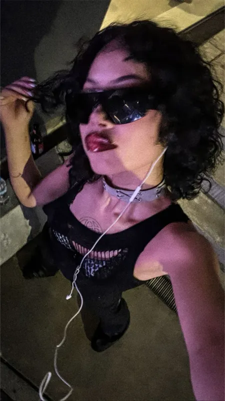 Molly Santana 