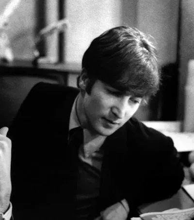John Lennon 