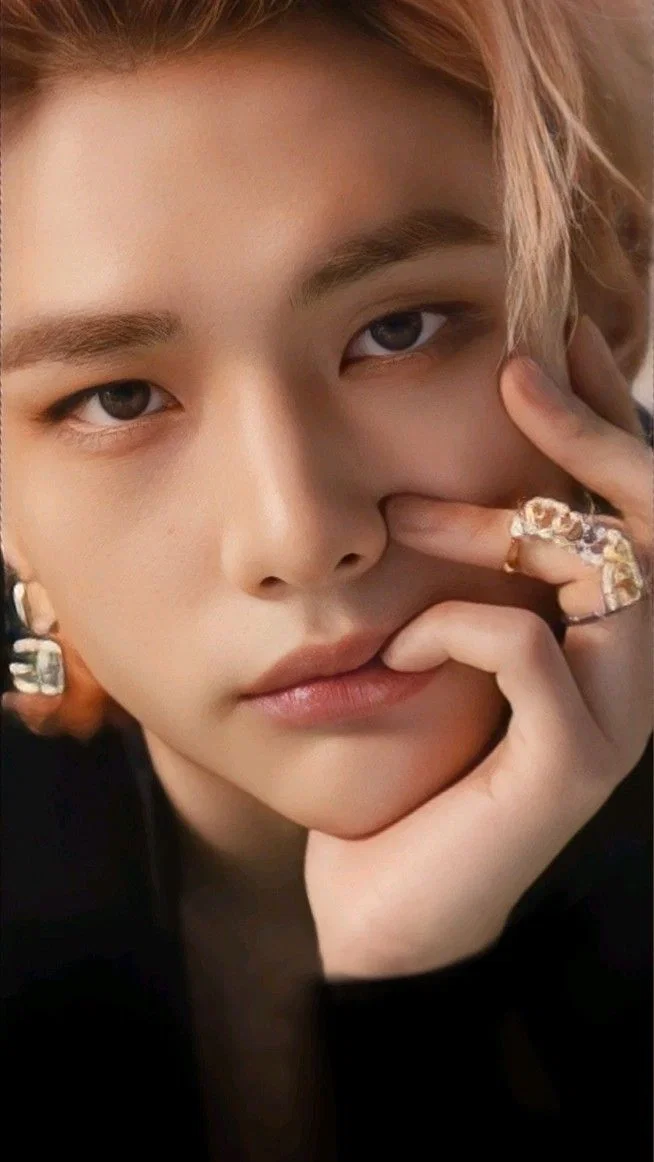 Hyunjin | His Little Secret