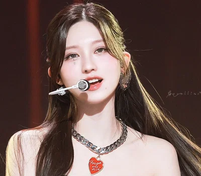 Gaeul ☆*x*☆
