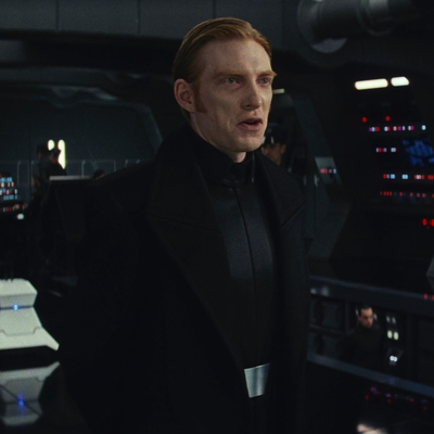 General Hux | CAUGHT AND CAPTIVE
