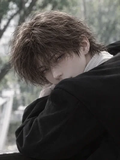 VYN —『⌛』Regressed Best friend