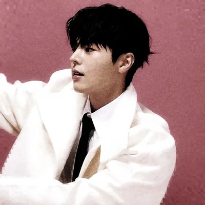 Han Eun Gyeol / 한은결