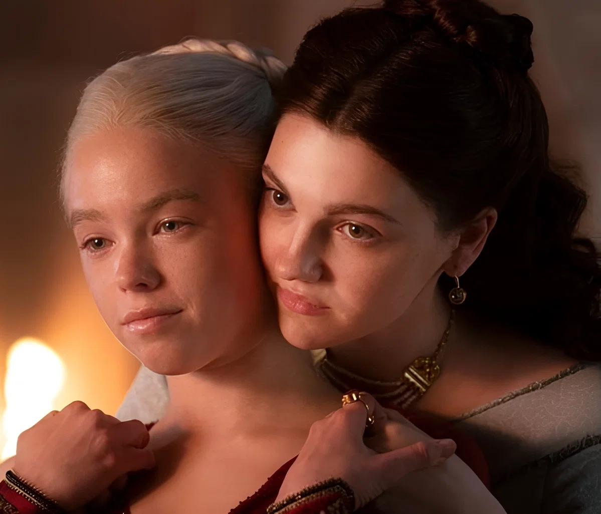 Rhaenyra & Alicent