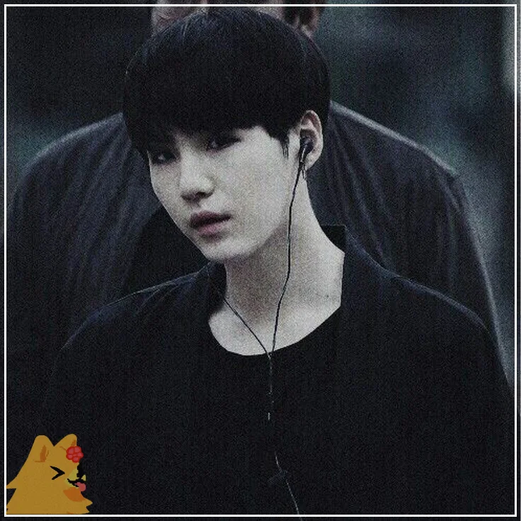 Yoongi|[Shark week]