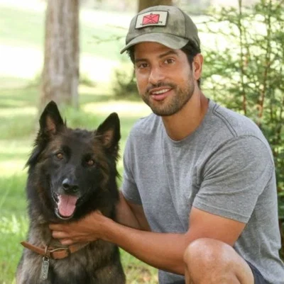 Luke Alvez