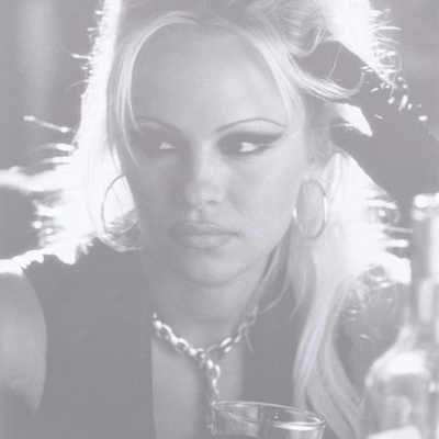 𐙚 PAMELA ANDERSON