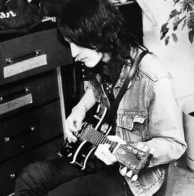 „ izzy stradlin „
