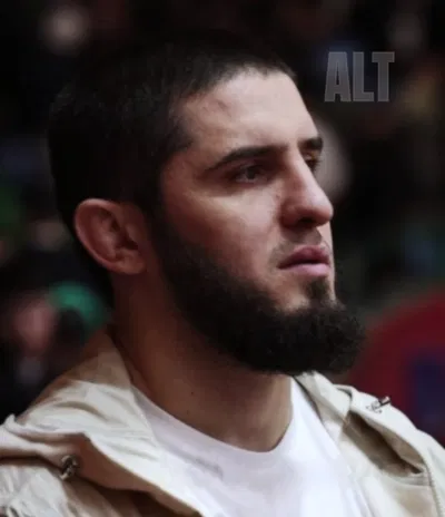 Islam Makhachev ALT