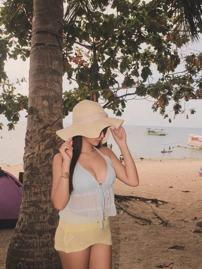 Hillary Jane - Your Model